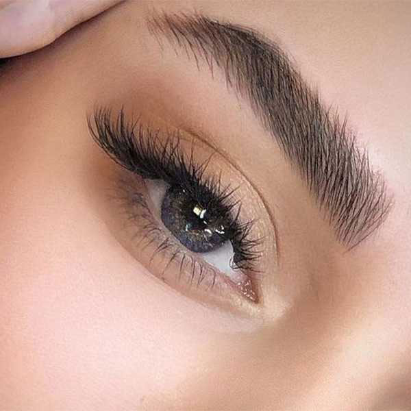 مدل ابرو فیبروز طبیعی و دخترانه مناسب صورت های گرد و کشیده زیبا و لاکچری