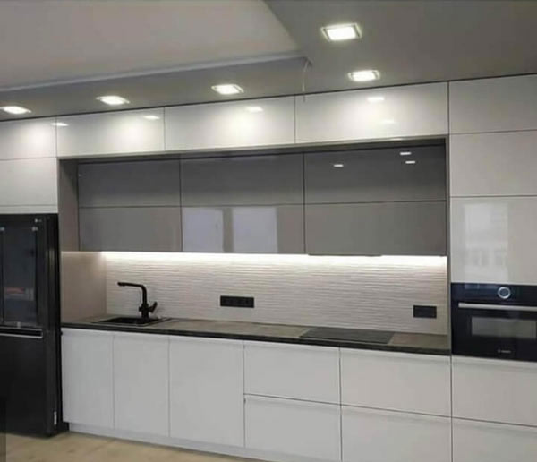 مدل کابینت های گلاس شیک مناسب اشپزخانه های کوچک و بزرگ با طرح های منحصر بفرد