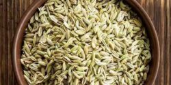 خواص رازیانه برای رحم و تخمدان و زنان یائسه و طرز تهیه دمنوش رازیانه