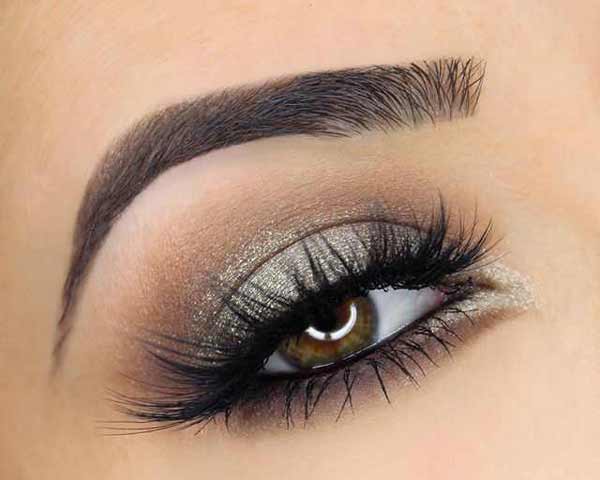 مدل آرایش چشم ملایم دخترانه زیبا خیره کننده برای مهمانی ها و مراسمات خاص