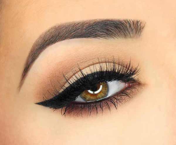 مدل آرایش چشم ملایم دخترانه زیبا خیره کننده برای مهمانی ها و مراسمات خاص