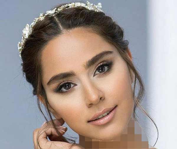 مدل آرایش عروس ساده کلاسیک و مینیمال جذاب خاص با سبک های متنوع امروزی و ترند