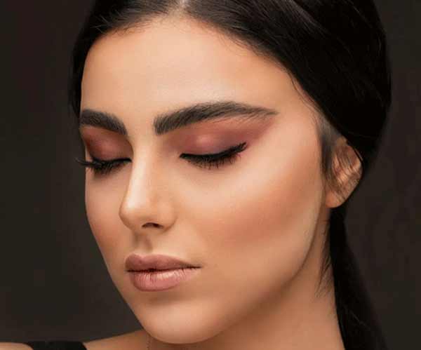 مدل آرایش دخترانه مجلسی با میکاپ های بسیار جذاب و رنگ های متنوع شاد و ترند