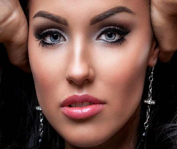 مدل آرایش زنانه مجلسی با سبک های اروپایی لایت خلیجی و شلوغ برای همه سلیقه ها