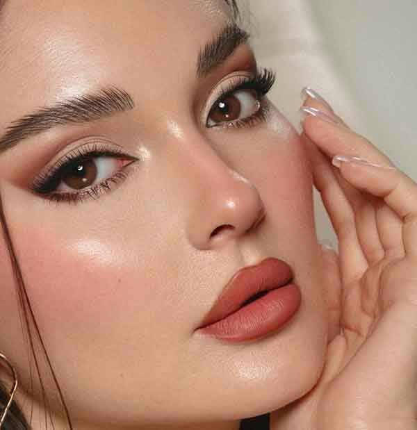 مدل آرایش دخترانه برای عروسی بسیار جذاب زیبا و امروزی برای همه فرم های صورت