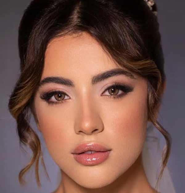مدل عروس با جدیدترین شیک ترین و زیباترین میکاپ ها و شینیون ها برای ایده گرفتن