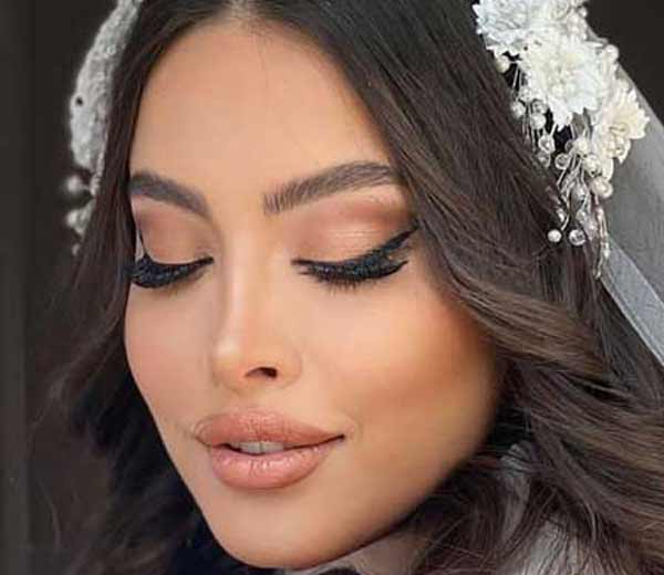 مدل عروس با جدیدترین شیک ترین و زیباترین میکاپ ها و شینیون ها برای ایده گرفتن