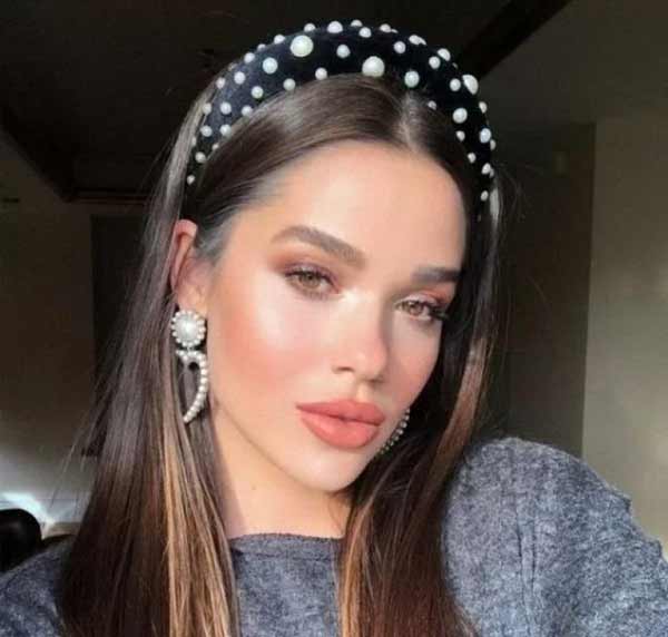 آرایش زنانه ساده با ایده های جدید جذاب شیک همراه با تکنیک هایی برای حرفه ای ها