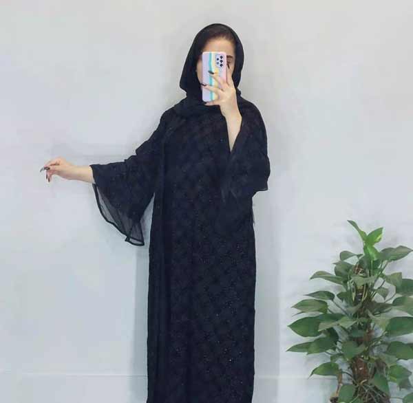 مدل مانتو مجلسی با گیپور بسیار جذاب و خوش استایل با ایده های متنوع که جایی ندید