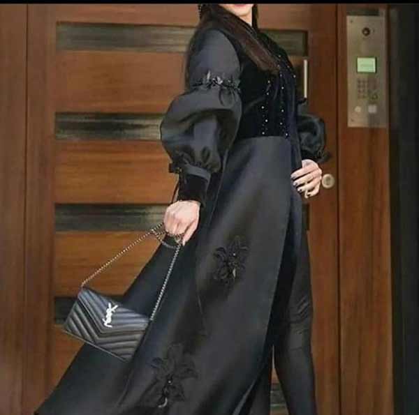 مدل مانتو مجلسی بلند با پارچه های ساده طرحدار زیبا شیک دیدنی زنانه و دخترانه