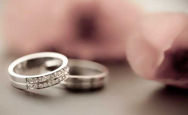 تعبیر خواب انگشتر نقره امام صادق + حضرت یوسف برای زن متاهل
