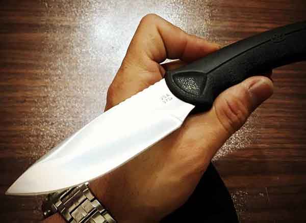 تعبیر خواب چاقو در دست داشتن امام صادق + حضرت یوسف و ابن سیرین