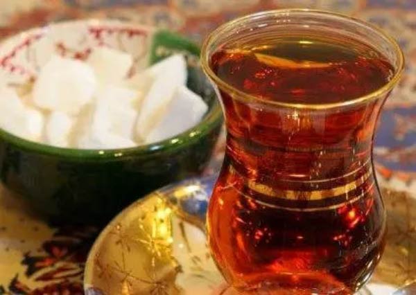 تعبیر خواب چای شیرین + امام صادق و حضرت یوسف برای دختر مجرد