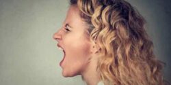 تعبیر خواب گریه و جیغ زدن + حضرت یوسف و گریه و زاری برای مرده