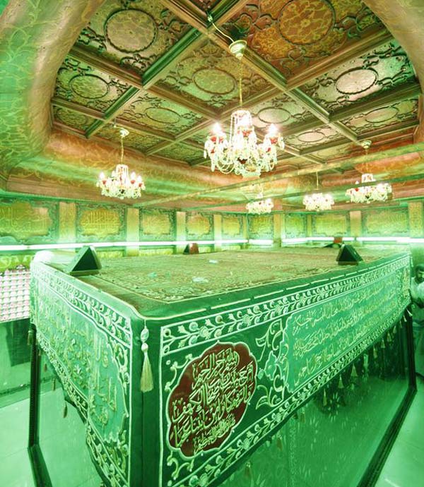 تعبیر خواب قبر امام حسین + حرم امام حسین از امام صادق و گریه برای امام حسین