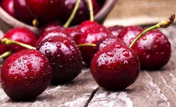 تعبیر خواب گیلاس خوردن + چیدن گیلاس از درخت حضرت یوسف و امام صادق