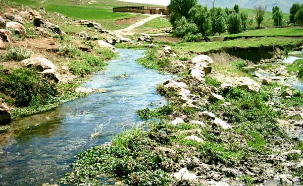 تعبیر خواب جوی آب ابن سیرین + برای دختر مجرد و جوی آب در منزل