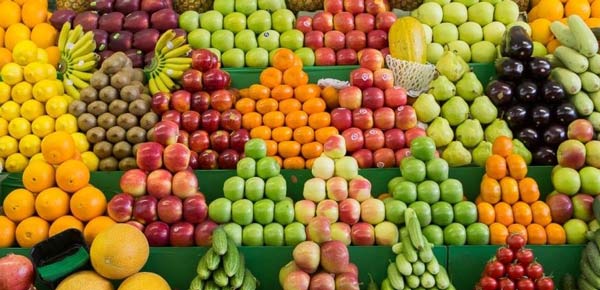 تعبیر خواب میوه فروشی + میوه خریدن امام صادق برای دختر مجرد