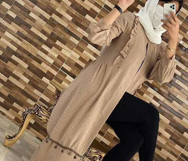 مدل مانتو جلو باز ابروبادی جذاب با رنگ های شاد و مدسال مخصوص شیک پوشان