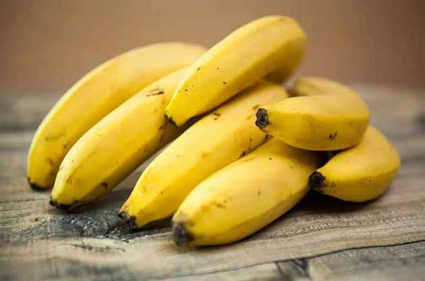 تعبیر خواب موز هدیه گرفتن + ابن سیرین و حضرت یوسف برای زن متاهل