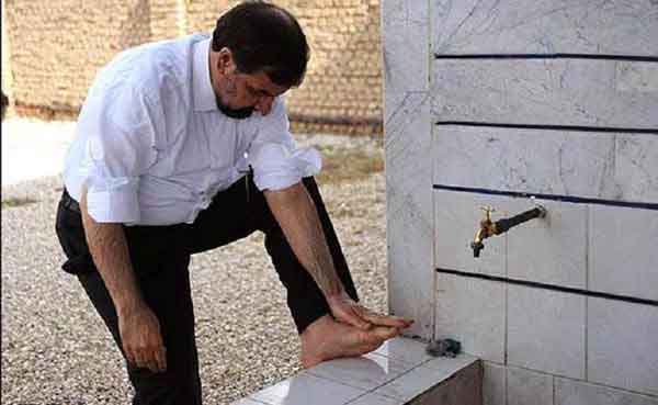 تعبیر خواب خشک شدن آب وضو تعبیر خواب وضو گرفتن امام صادق تعبیر خواب وضو گرفتن با آب گل آلود تعبیر خواب وضو گرفتن با آب شیر تعبیر خواب وضو گرفتن با آب کم تعبیر خواب وضو گرفتن به سختی تعبیر خواب وضو گرفتن برای نماز جماعت تعبیر خواب وضو گرفتن ونماز خواندن در مسجد