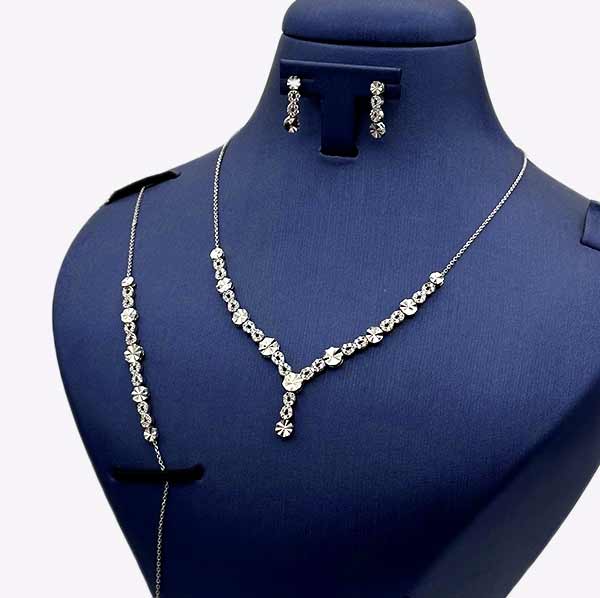 سرویس طلا جدید بدون نگین ظریف و ساده با طرح های متنوع برای خوش سلیقه ها