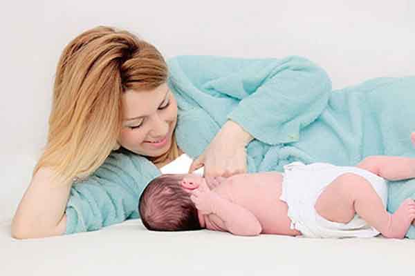 تعبیر خواب شیر مادر + شیر دادن به بچه از حضرت یوسف و خوردن شیر توسط نوزاد