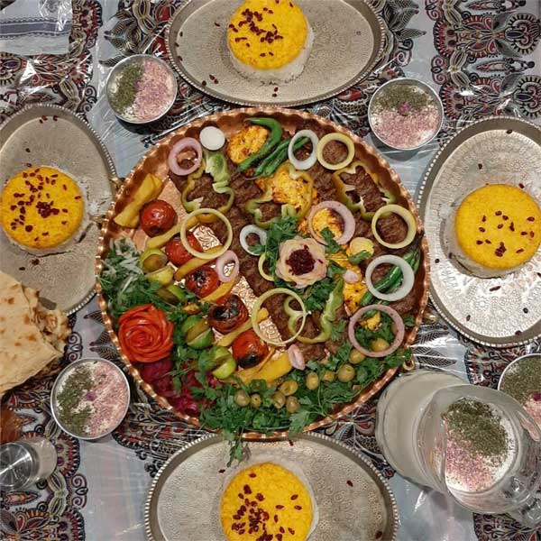 تعبیر خواب سفره غذا + امام صادق و سفره غذا و مهمانی و سر سفره نشستن با فامیل
