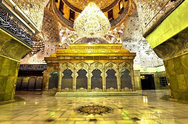 تعبیر خواب ضریح امام رضا + زیارت امام رضا از امام صادق و دست زدن به ضریح