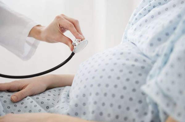 تعبیر خواب زایمان زن باردار + به دنیا اوردن دختر زن باردار و زایمان طبیعی در خانه