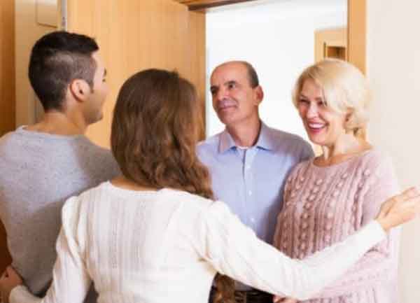 تعبیر خواب خانه همسایه + خانه همسایه قدیمی و رفتن به خانه همسایه