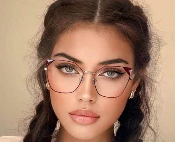 مدل عینک طبی با طرح های زیبا و گوناگون + نکات انتخاب بهتر و مناسب با فرم صورت