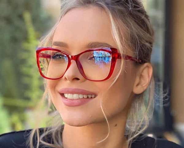 مدل عینک طبی با طرح های زیبا و گوناگون + نکات انتخاب بهتر و مناسب با فرم صورت