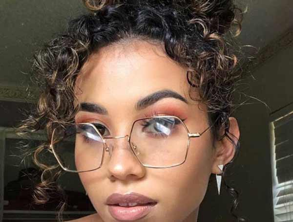 مدل عینک طبی با طرح های زیبا و گوناگون + نکات انتخاب بهتر و مناسب با فرم صورت
