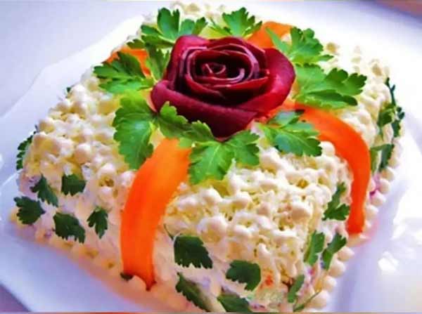 مدل سالاد الویه برای تولد و مهمانی با ایده های زیبا و خلاقانه + خوشمزه ترین رسپی