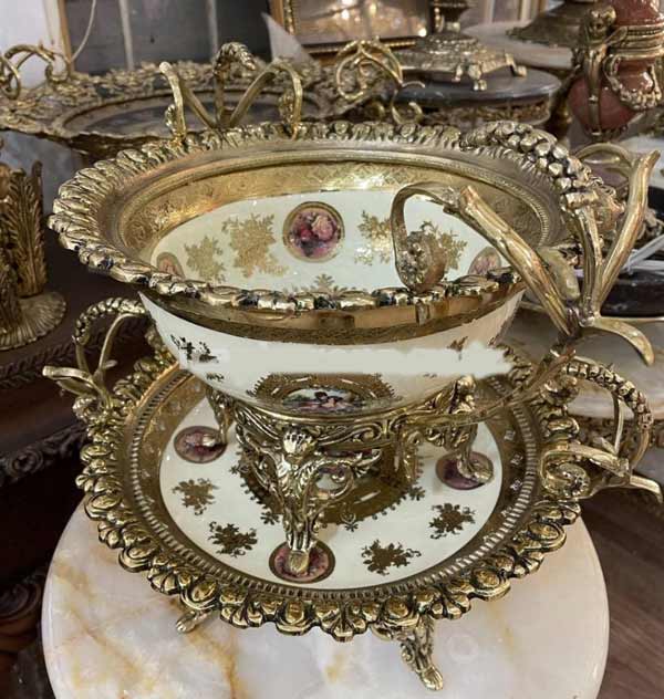 مدل ظرف پذیرایی با ایده های کریستالی چوبی و فلزی شیک لاکچری برای همه سلیقه ها