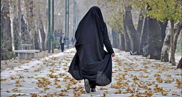تعبیر خواب چادر مشکی گم شده + دنبال چادر گشتن و گم شدن چادر مشکی امام صادق