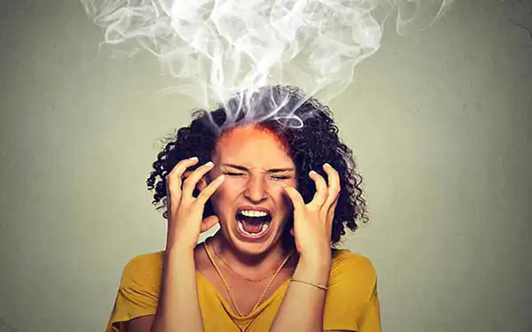 تعبیر خواب عصبانیت و داد زدن + داد زدن خودم و فریاد زدن امام صادق