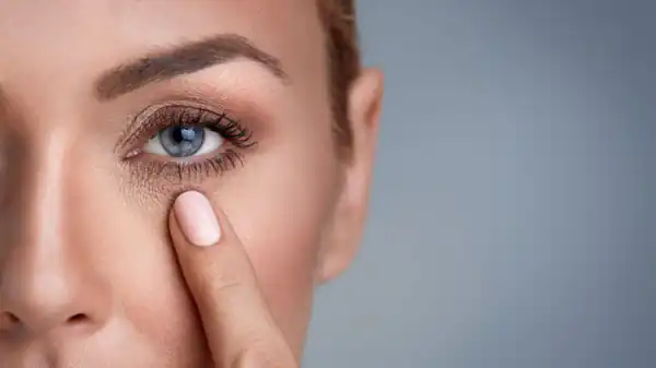 تعبیر خواب چشم رنگی + عفونت چشم امام صادق و چشم آبی و چشم رنگی سبز