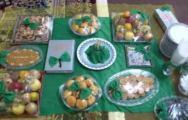تعبیر خواب سفره صلوات + صلوات فرستادن از امام صادق و دعوت شدن به سفره نذری