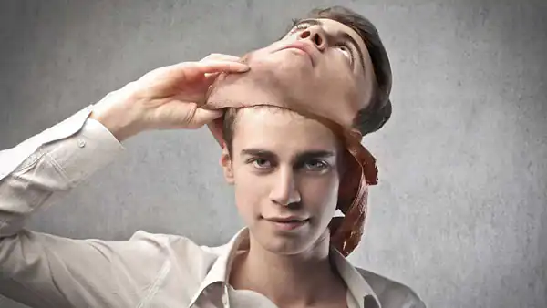 تعبیر خواب آدم حقه باز از دید ابن سیرین و امام صادق و حضرت یوسف برای زن متاهل
