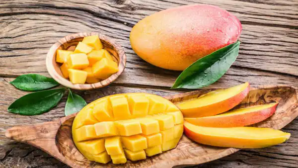 تعبیر خواب انبه برای زن باردار + و جنسیت جنین و شاه توت و آلبالو برای زن باردار