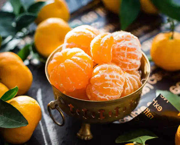 تعبیر خواب درخت نارنگی + حضرت یوسف و کندن نارنگی از درخت برای دختر مجرد