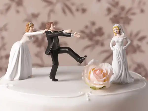 تعبیر خواب دیدن رقیب عشقی برای زن + دعوا با رقیب عشقی و دیدن معشوق با دیگری
