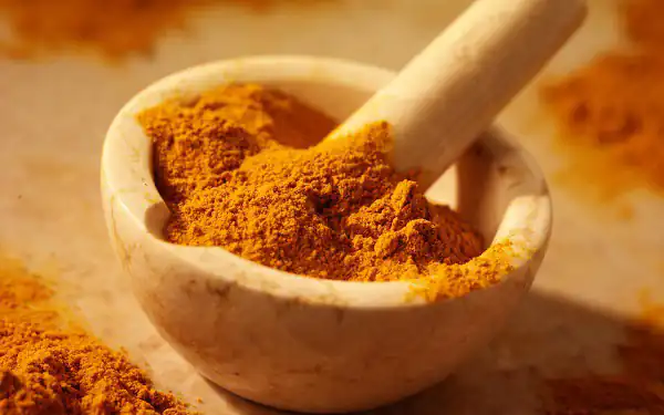تعبیر خواب دیدن زردچوبه خریدن + زردچوبه برای دختر مجرد هدیه گرفتن