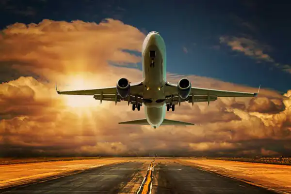 تعبیر خواب هواپیما بزرگ + دیدن هواپیما در آسمان و دیدن سقوط هواپیما امام صادق
