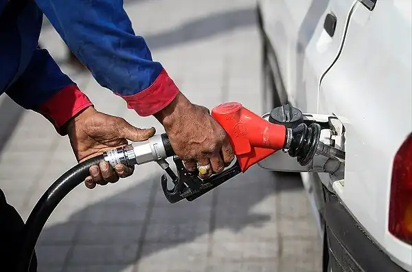 تعبیر خواب نفت و بنزین + نفت ریختن در خانه و چراغ و بخاری و نفت گرفتن