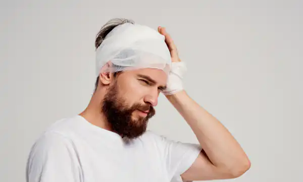 تعبیر خواب پانسمان سر + و زخم مرده و صورت باندپیچی شده و دست پانسمان شده مرده