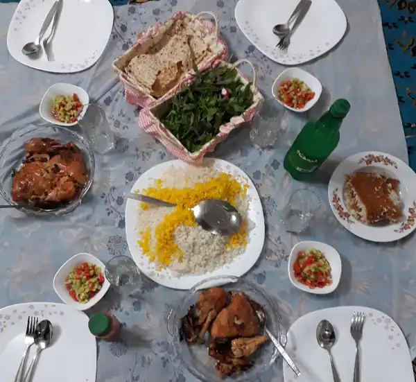 تعبیر خواب سفره پاره + سفره افطاری امام صادق و سفره پلاستیکی و خالی
