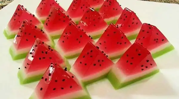 تعبیر خواب ژله هندوانه + ژله قرمز برای دختر مجرد از امام صادق و ژله رنگارنگ